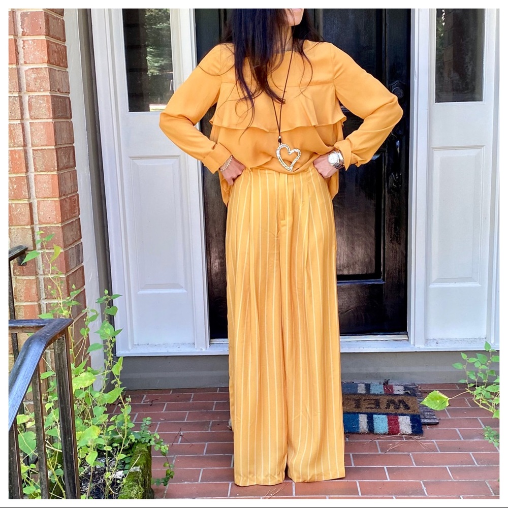 Chic Mustard striped wide leg palazzo pants - Picture 4 of 10